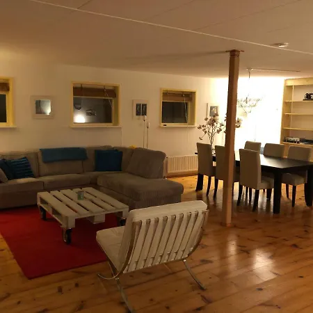 Dom wakacyjny Familiehuis Achter De Duijnhoeve